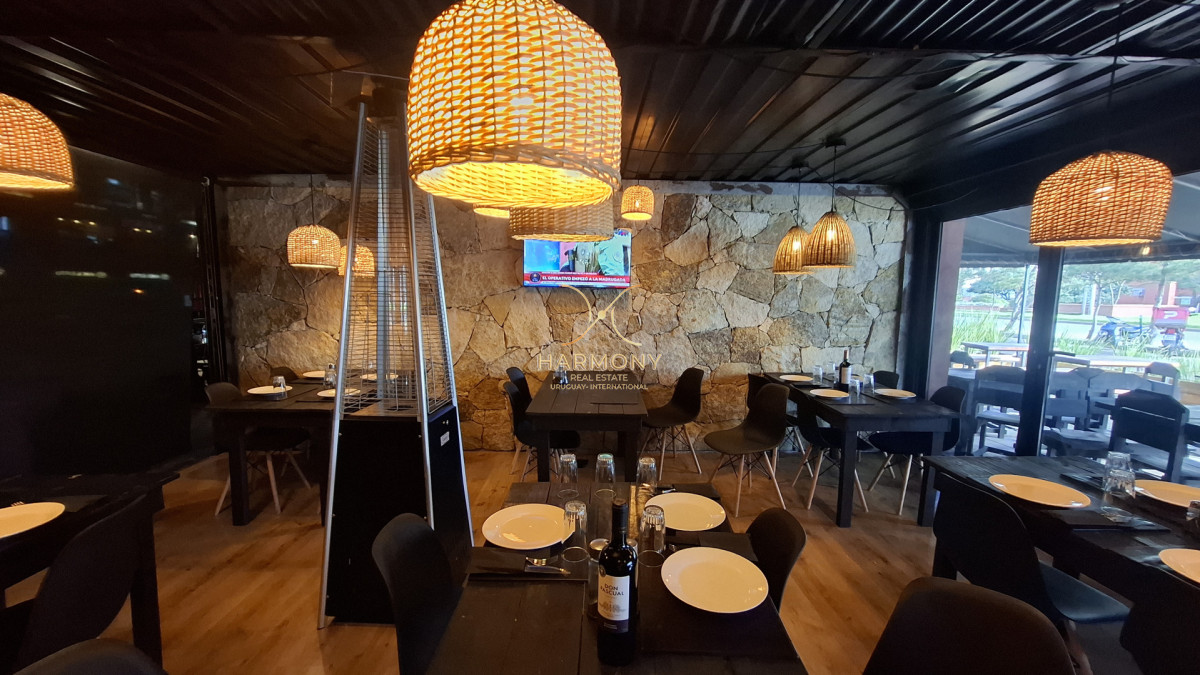 Local Comercial ID.3 - Venta llaves de negocio, Parrillada, Punta del Este