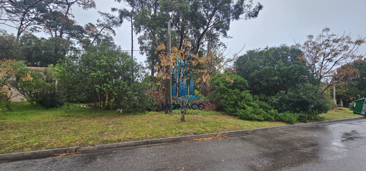 Terreno ID.7 - VENTA DE TERRENO EN PIRIAPOLIS CERCA DE ARGENTINO HOTEL