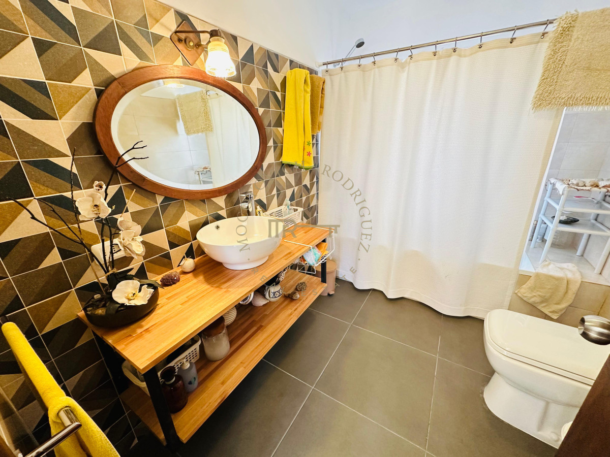 Casa ID.3585 - Casa en venta en Burnett