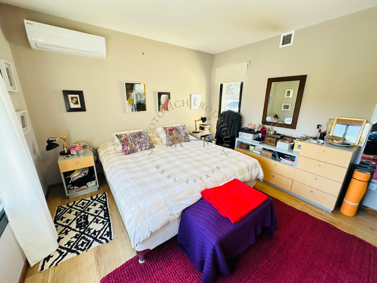 Casa ID.3585 - Casa en venta en Burnett