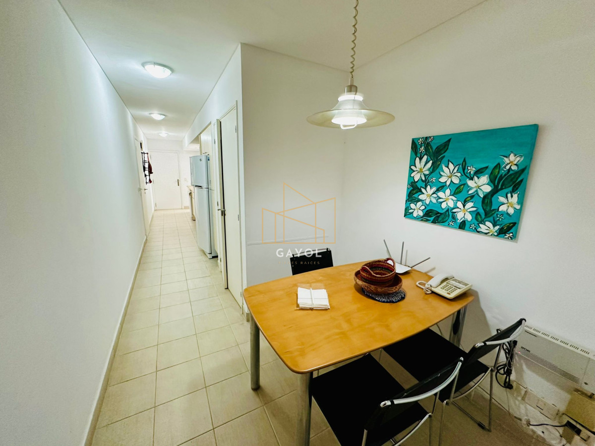 Apartamento ID.575 - Alquiler y venta tres dormitorios en rincón del indio