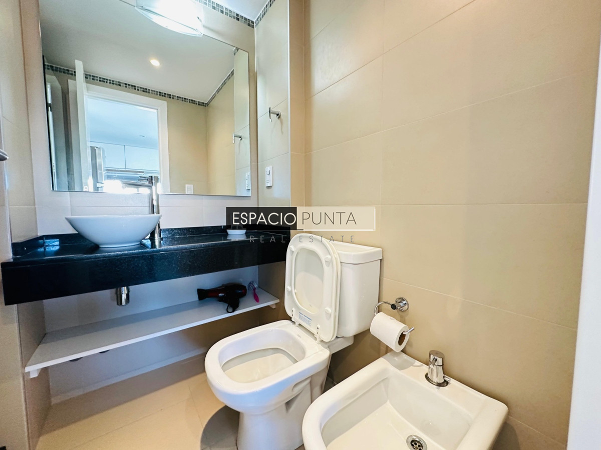 Apartamento ID.110 - Departamento en alquiler en playa brava