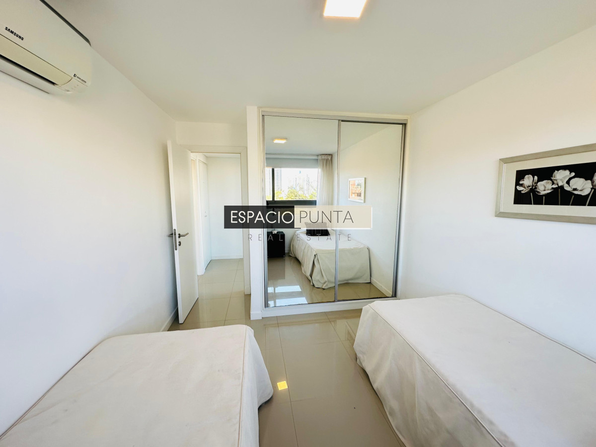 Apartamento ID.110 - Departamento en alquiler en playa brava