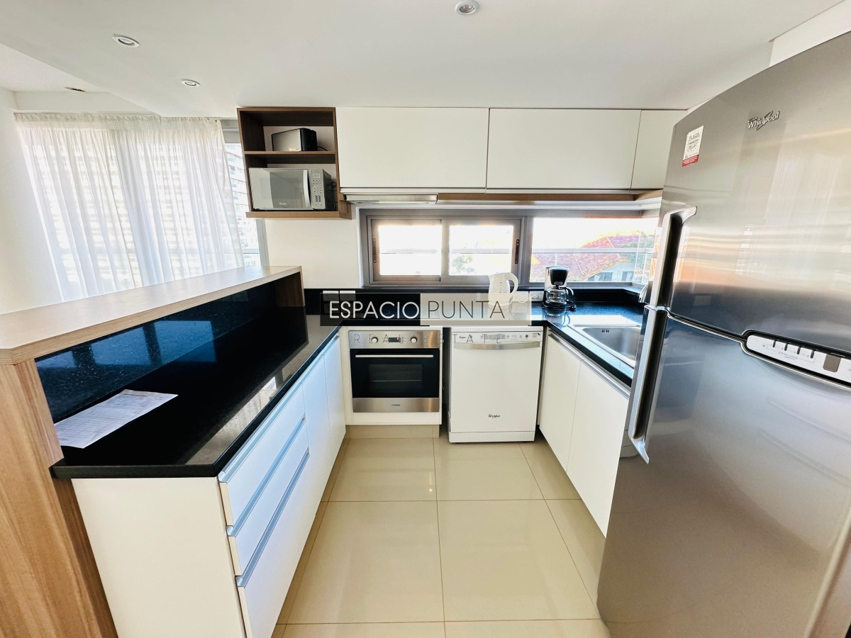 Apartamento ID.110 - Departamento en alquiler en playa brava