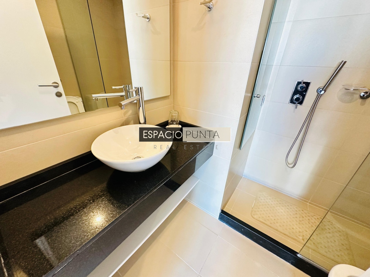 Apartamento ID.110 - Departamento en alquiler en playa brava