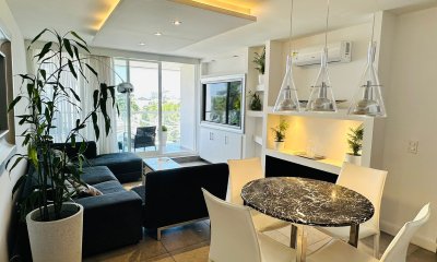 Apartamento de 1 dormitorio y medio en edificio Yoo
