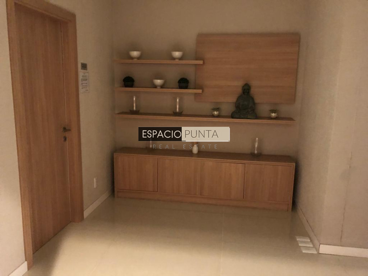 Apartamento ID.110 - Departamento en alquiler en playa brava