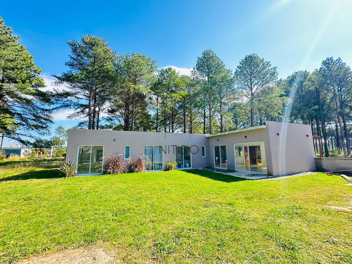 Casa ID.196 - Casa de 3 dormitorios a estrenar en Chacras del Pinar 