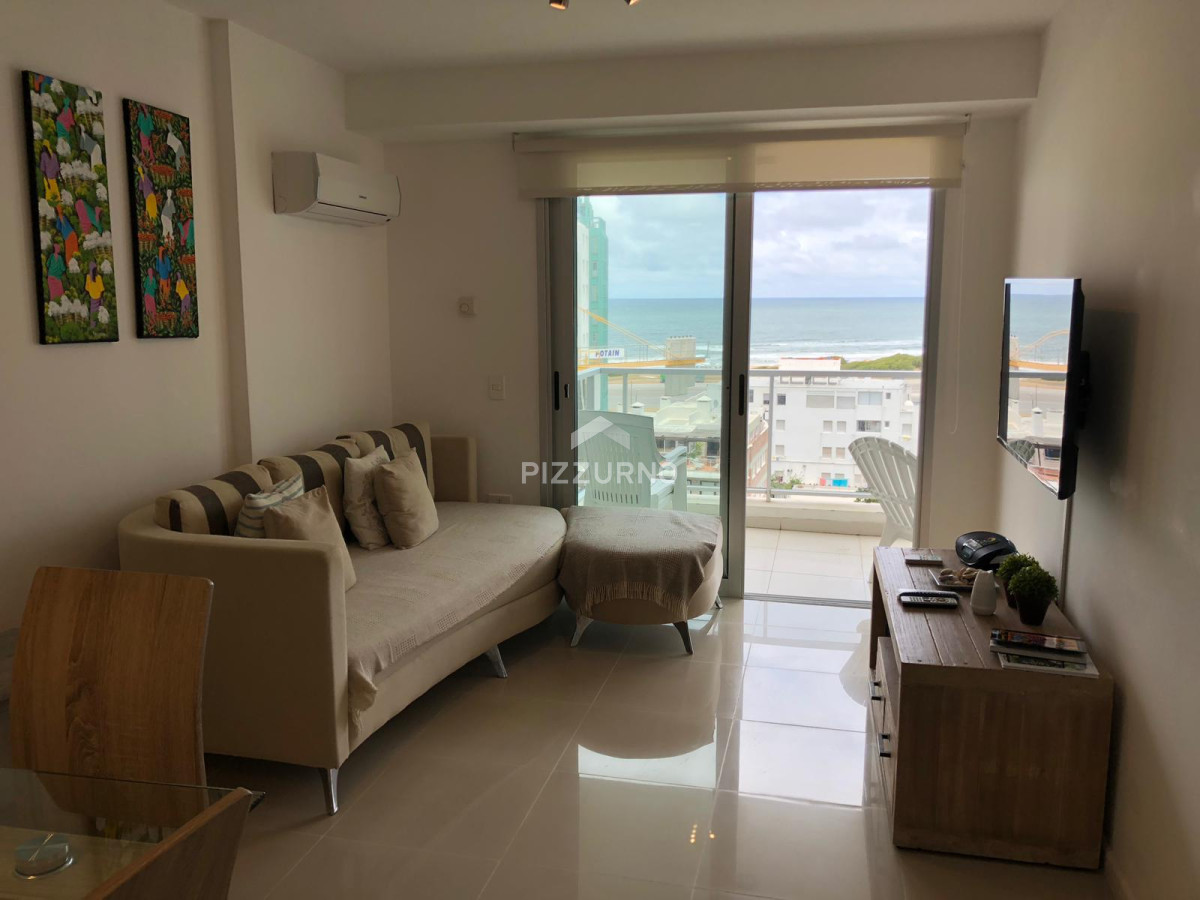 Apartamento Ref.213 - Departamento de 2 dormitorios en alquiler, Brava