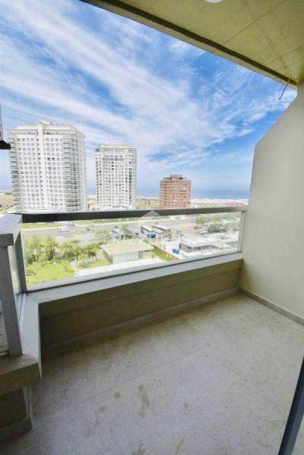 Apartamento Ref.628 - alquiler primera fila al mar 