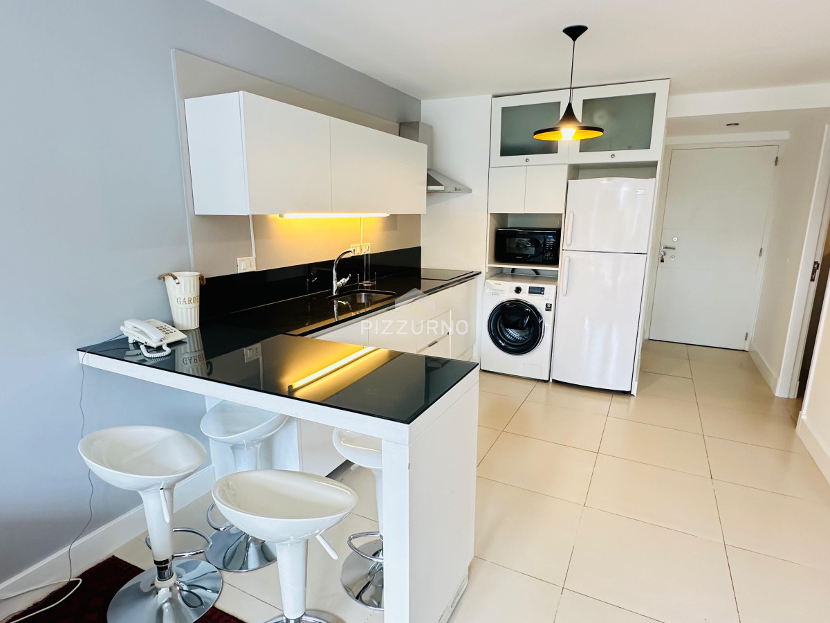 Apartamento Ref.1016 - Apartamento en alquiler con parrillero propio