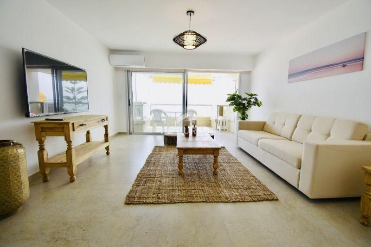 Apartamento Ref.628 - alquiler primera fila al mar 