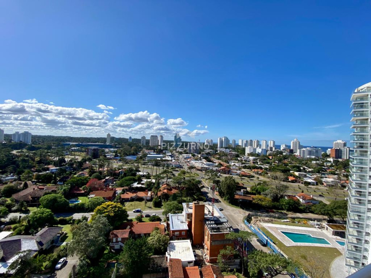 Apartamento Ref.99 - Torre de categoria con la  mejor vista de playa mansa 