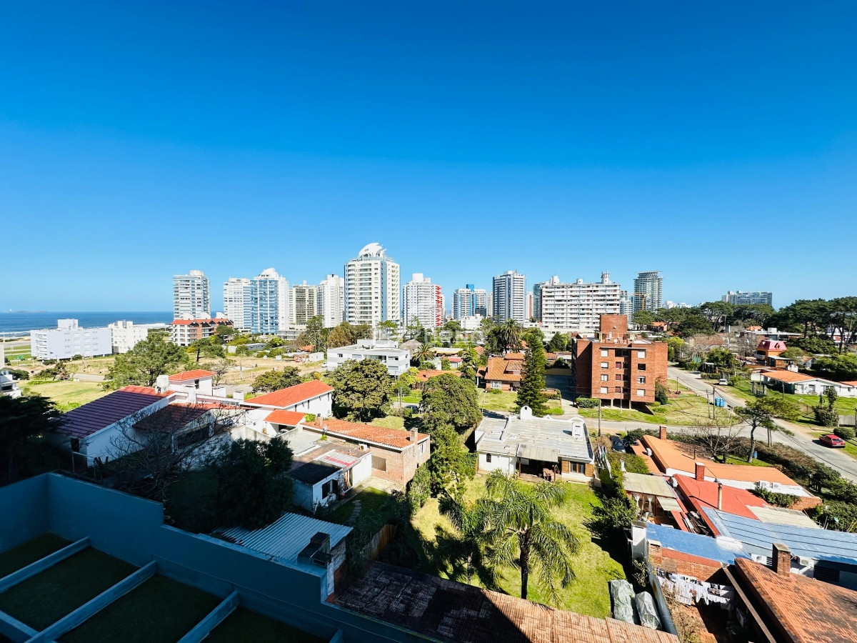 Apartamento Ref.82 - Departamento en playa brava 
