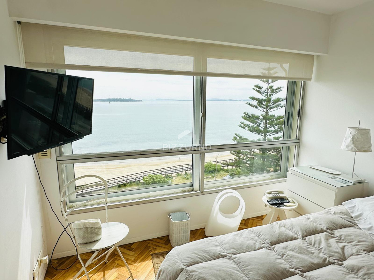 Apartamento Ref.1015 - Apartamento de tres dormitorios en alquiler, primera linea de la Mansa