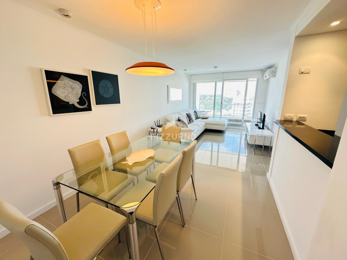 Apartamento Ref.132 - Departamento en alquiler en edificio con servicios.