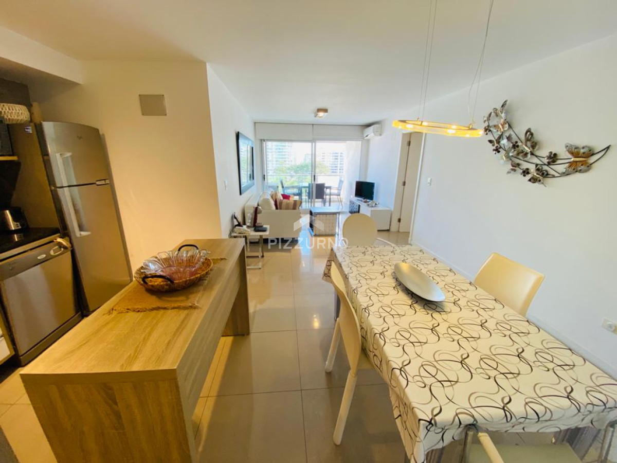 Apartamento Ref.893 - Apartamento de 2 dormitorios en aquiler, Brava 