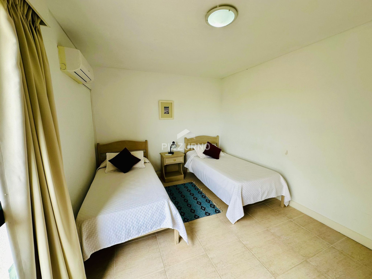 Apartamento Ref.653 - Alquiler y venta tres dormitorios en rincón del indio