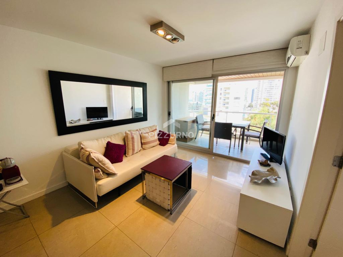 Apartamento Ref.893 - Apartamento de 2 dormitorios en aquiler, Brava 