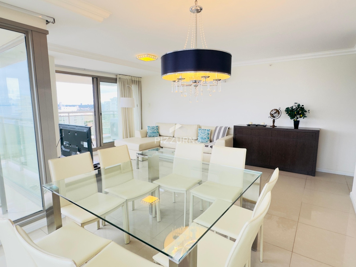 Apartamento Ref.187 - Departamento en alquiler de 2 dormitorios, Punta del Este
