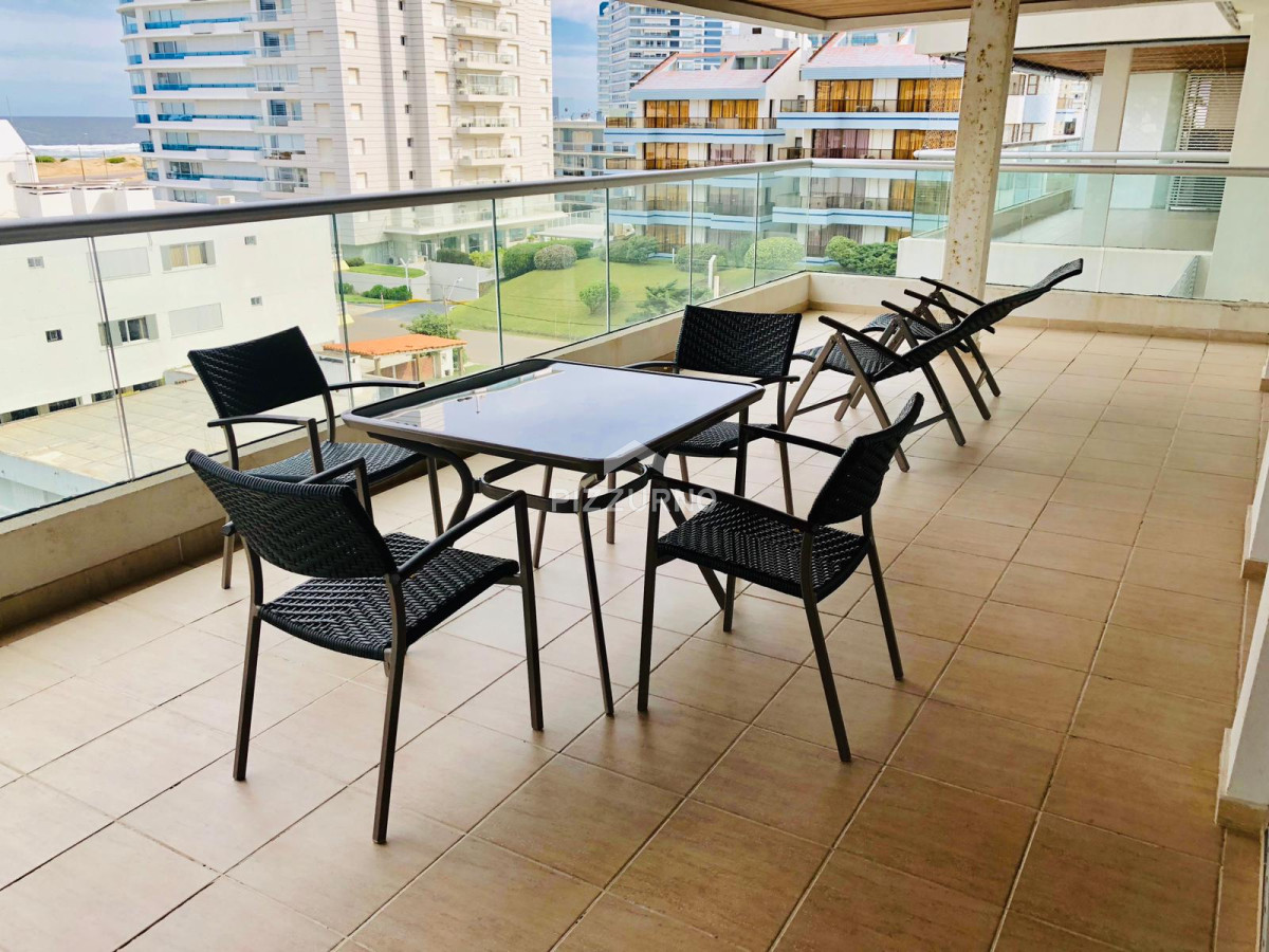 Apartamento Ref.184 - DEPARTAMENTO EN ALQUILER PLAYA BRAVA CON TODOS LOS SERVICIOS 