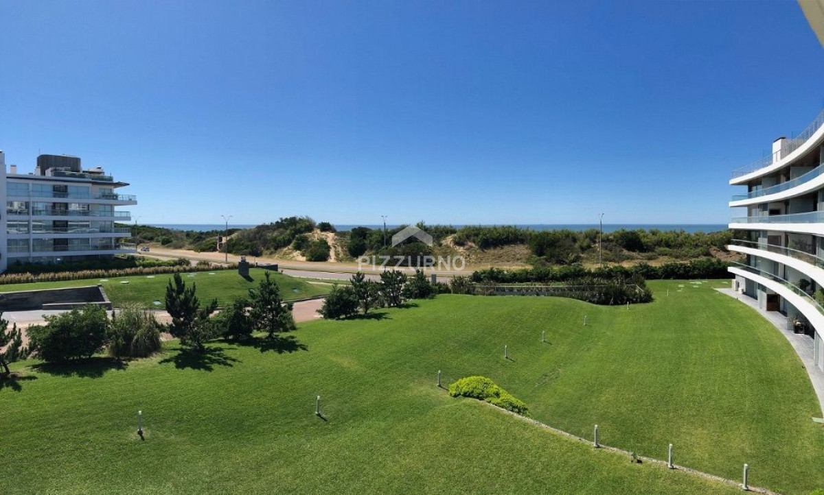 Apartamento Ref.645 - edificio en primera linea al mar , consulte por alquiler y venta 