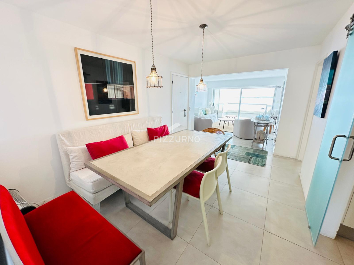 Apartamento Ref.1015 - Apartamento de tres dormitorios en alquiler, primera linea de la Mansa