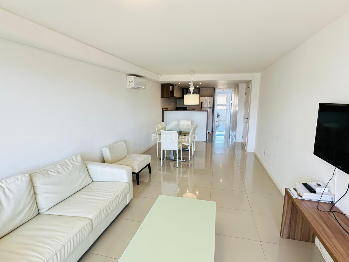Apartamento Ref.82 - Departamento en playa brava 