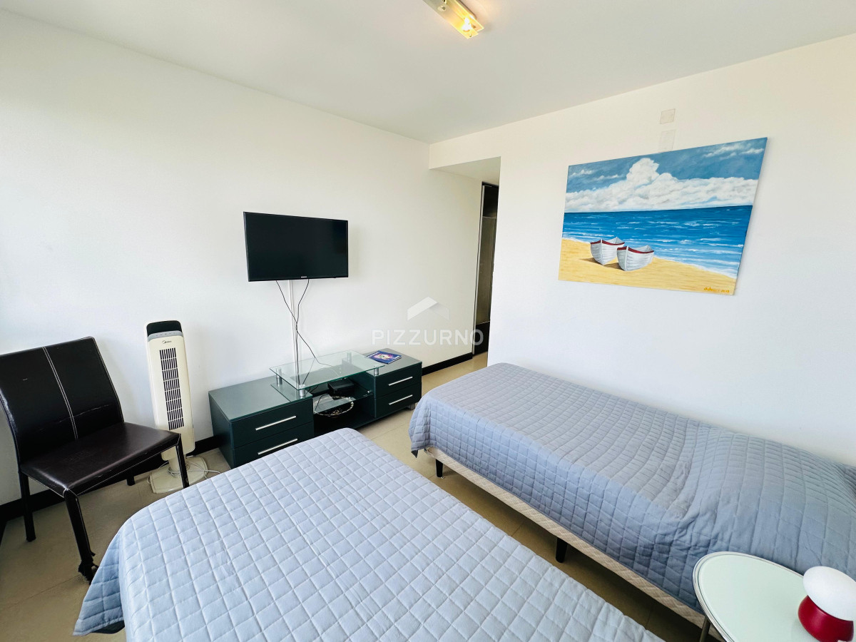 Apartamento Ref.1112 - Apartamento de 3 dormitorios en venta, Mansa 