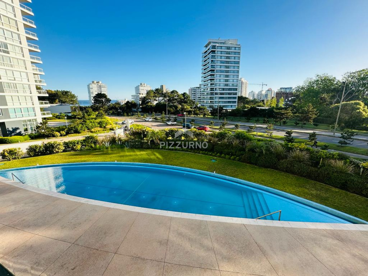 Apartamento Ref.913 - Alquiler 3 dormitorios en edificio One 