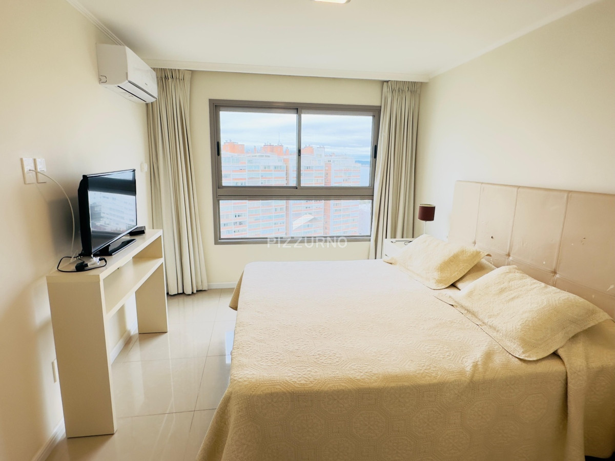 Apartamento Ref.187 - Departamento en alquiler de 2 dormitorios, Punta del Este