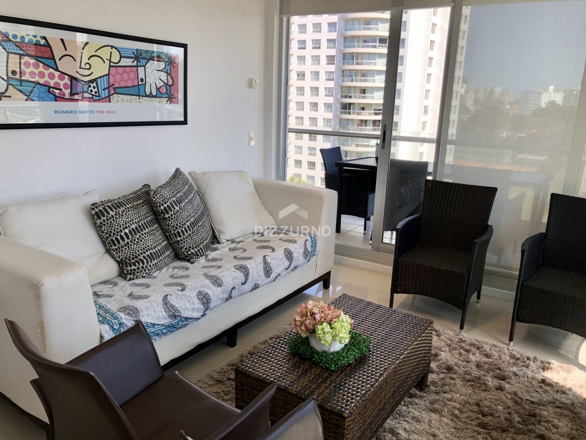 Apartamento Ref.286 - Apartamento en alquiler tres dormitorios