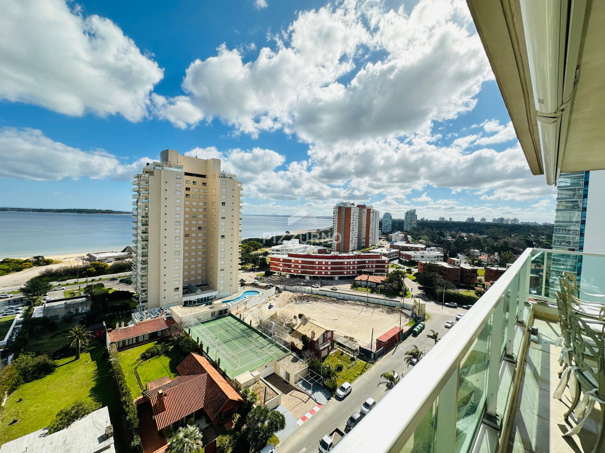Apartamento Ref.1112 - Apartamento de 3 dormitorios en venta, Mansa 