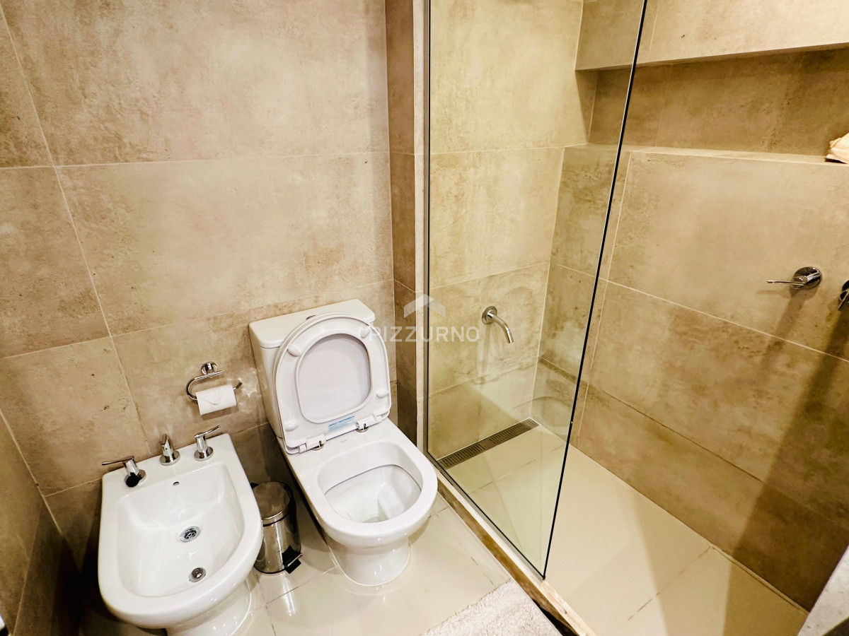 Apartamento Ref.914 - Apartamento de 3 dormitorios en alquiler, playa Brava