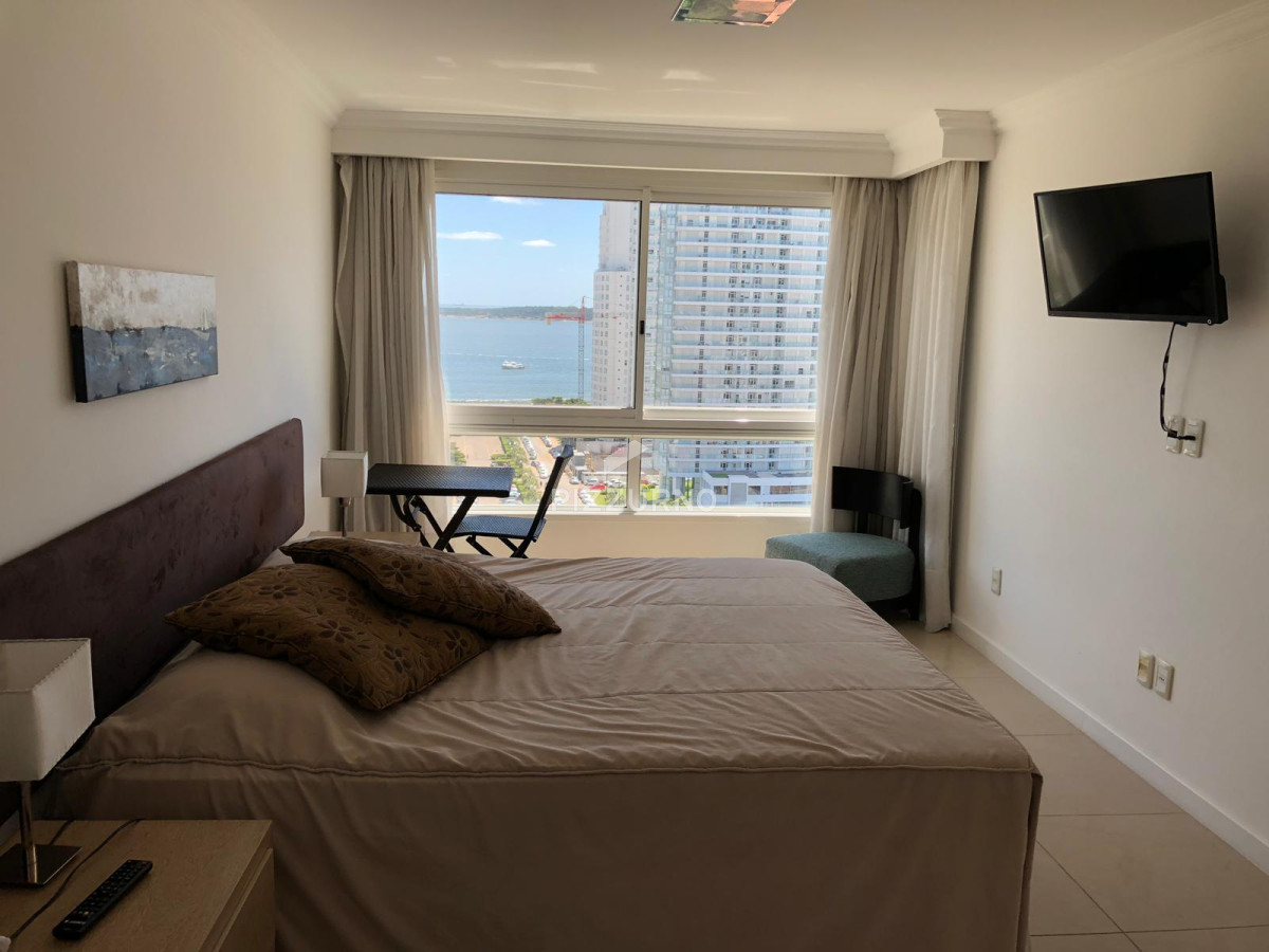 Apartamento Ref.193 - Departamento en alquiler zona conrad