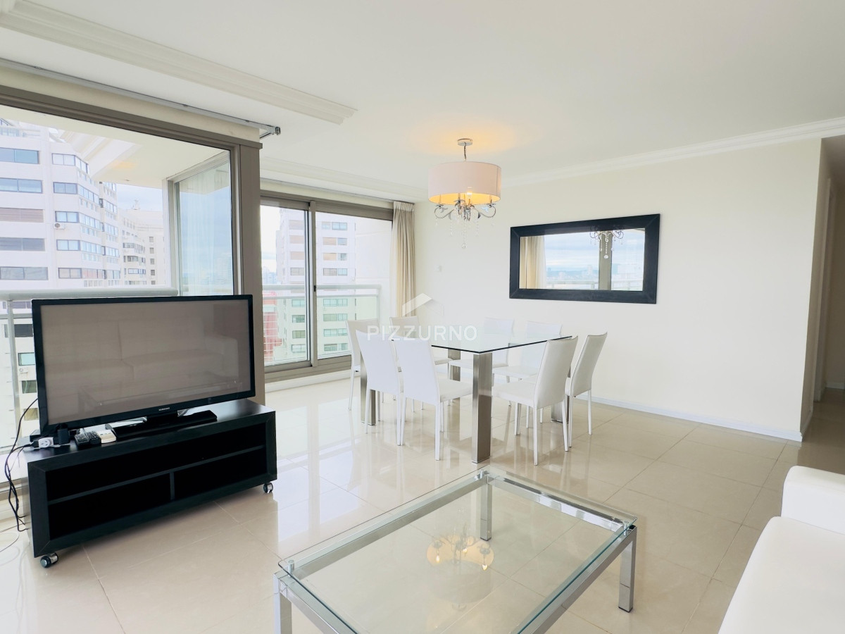 Apartamento Ref.186 - Alquiler departamento 2 dormitorios, Punta del Este