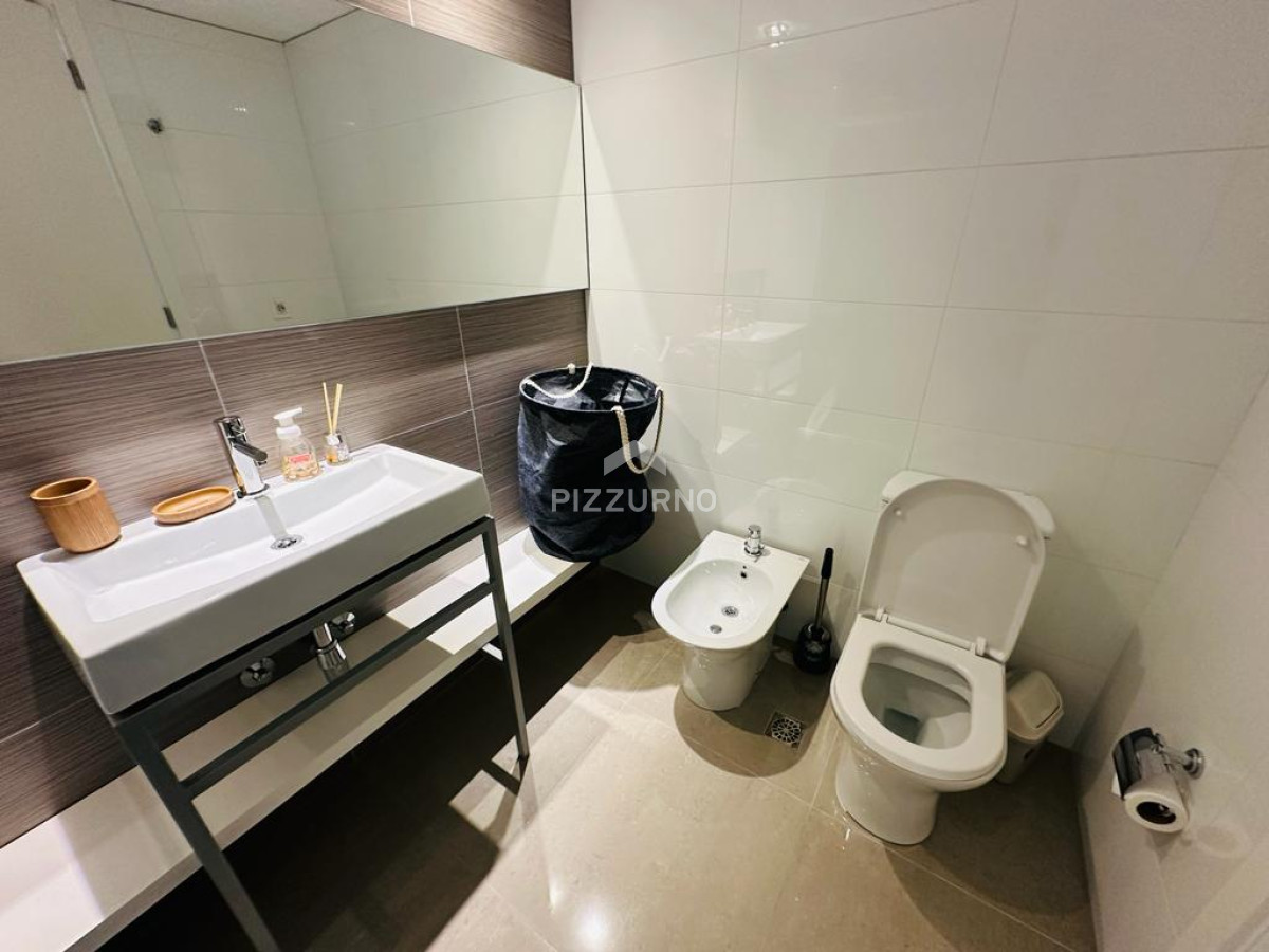 Apartamento Ref.913 - Alquiler 3 dormitorios en edificio One 