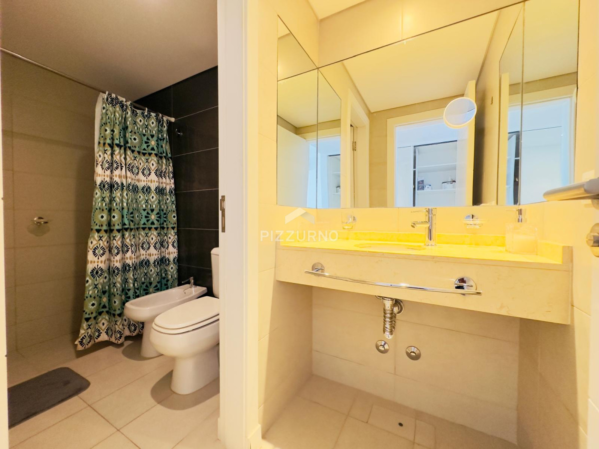 Apartamento Ref.132 - Departamento en alquiler en edificio con servicios.