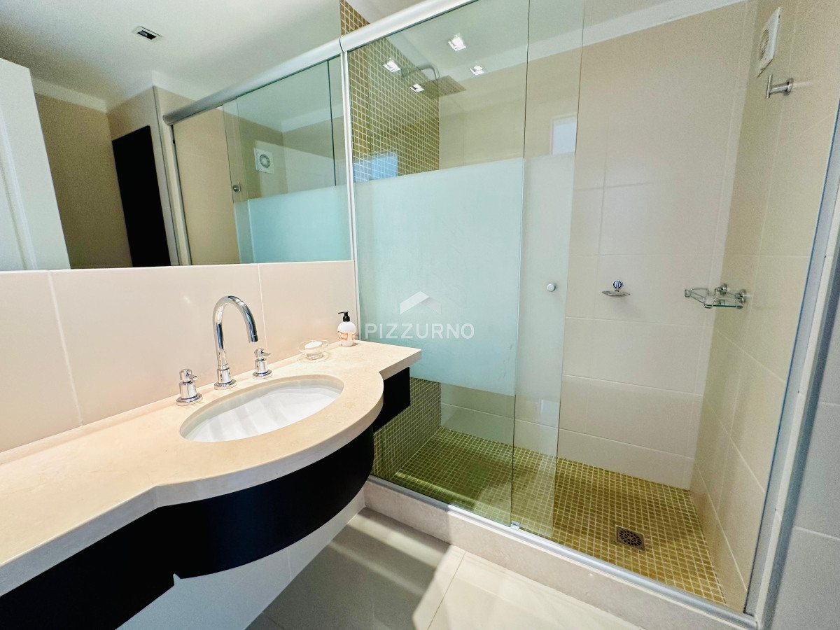 Apartamento Ref.915 - Departamento primera fila brava, tres dormitorios en suite