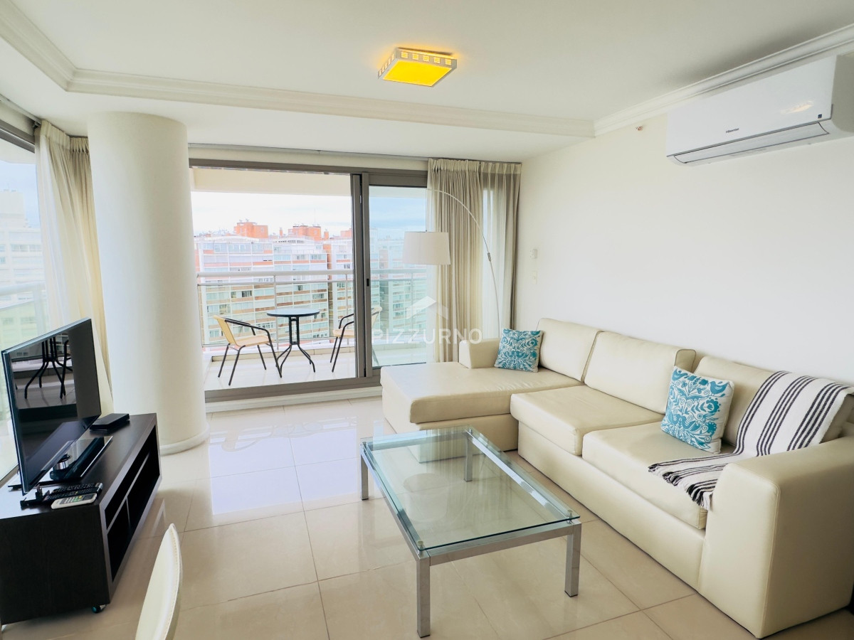 Apartamento Ref.187 - Departamento en alquiler de 2 dormitorios, Punta del Este