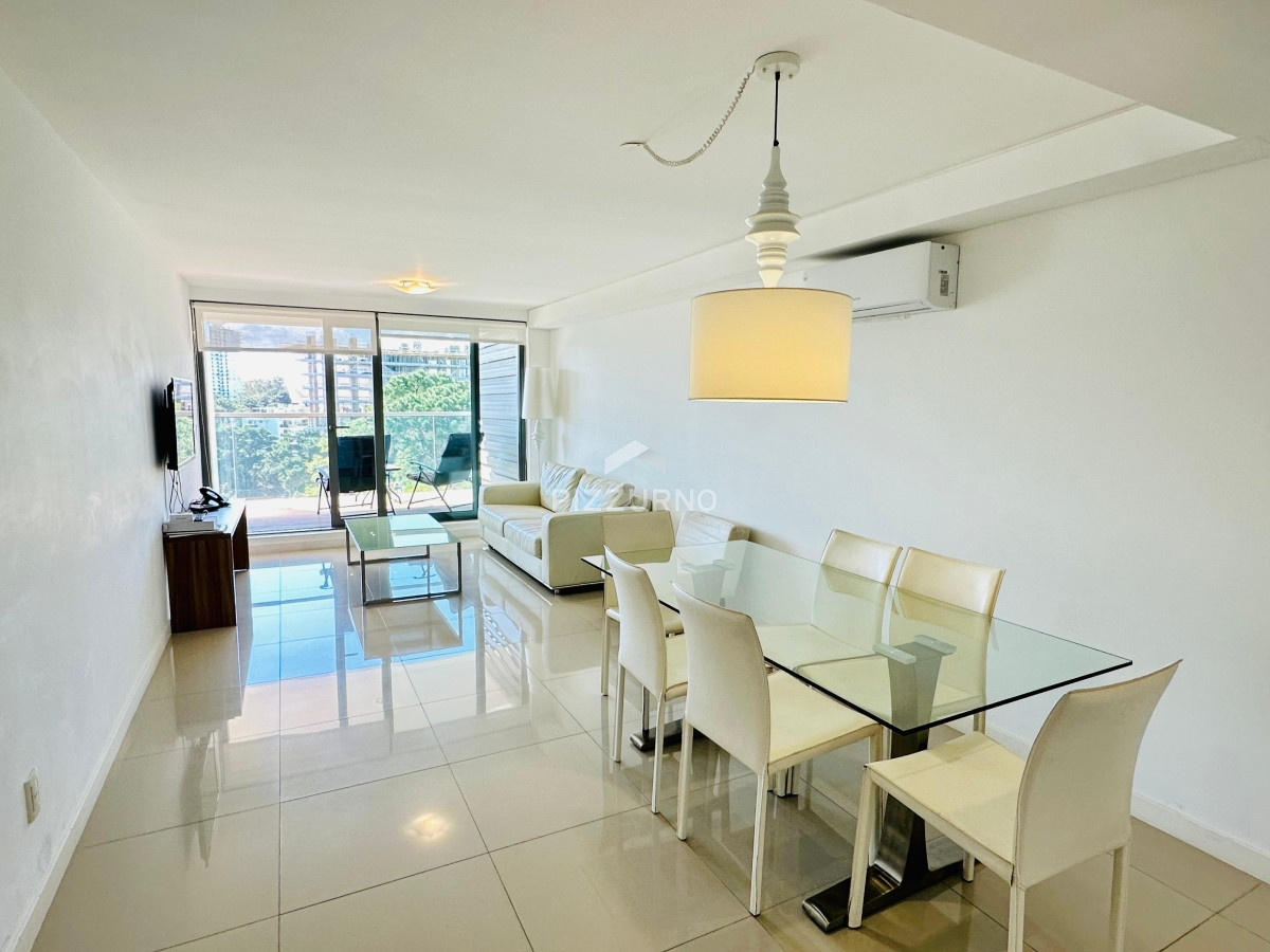 Apartamento Ref.82 - Departamento en playa brava 