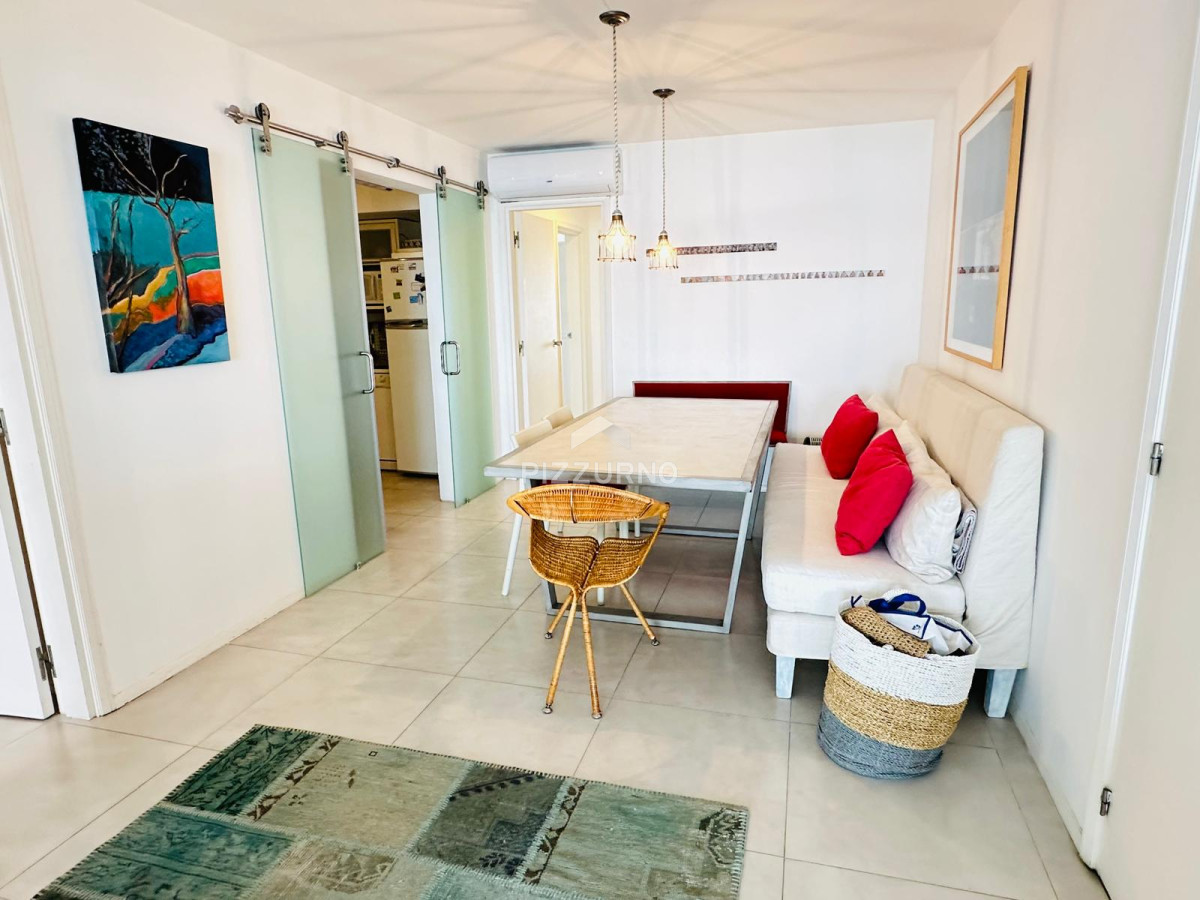 Apartamento Ref.1015 - Apartamento de tres dormitorios en alquiler, primera linea de la Mansa