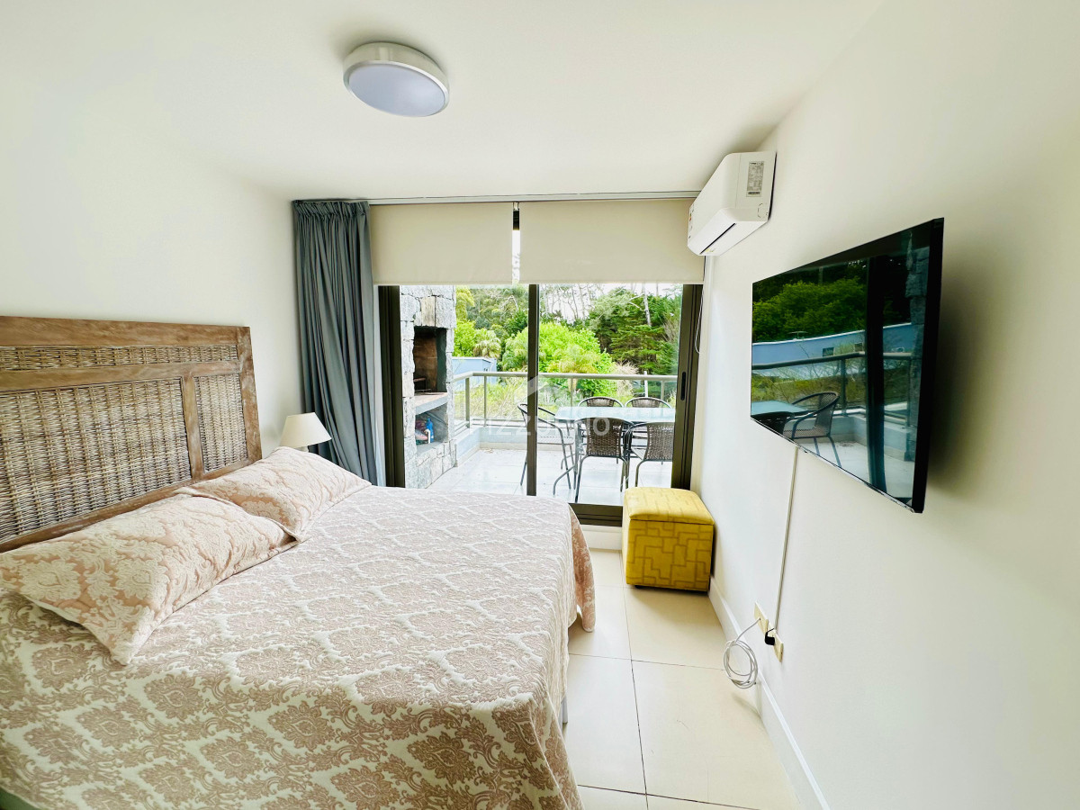 Apartamento Ref.1016 - Apartamento en alquiler con parrillero propio