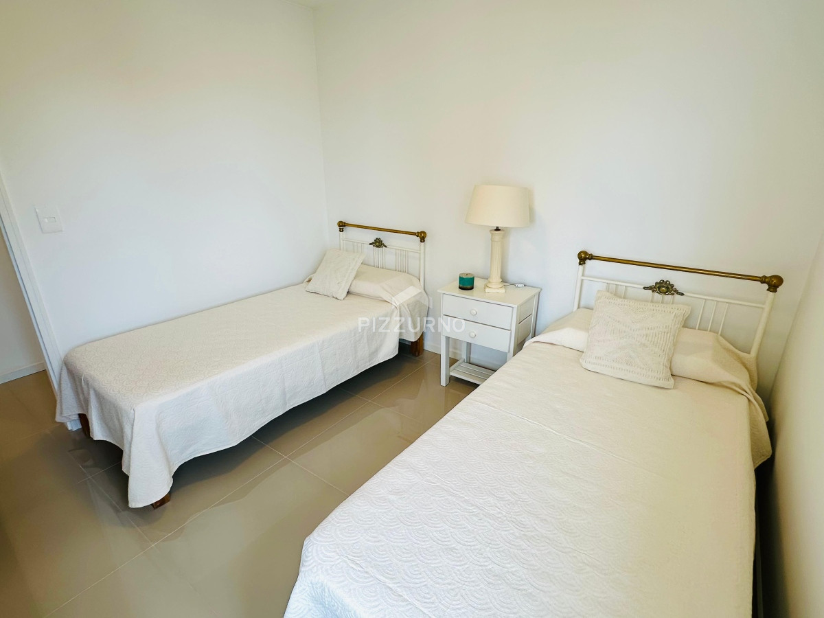 Apartamento Ref.914 - Apartamento de 3 dormitorios en alquiler, playa Brava