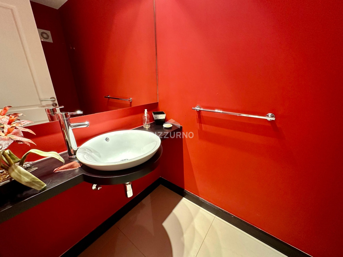 Apartamento Ref.915 - Departamento primera fila brava, tres dormitorios en suite