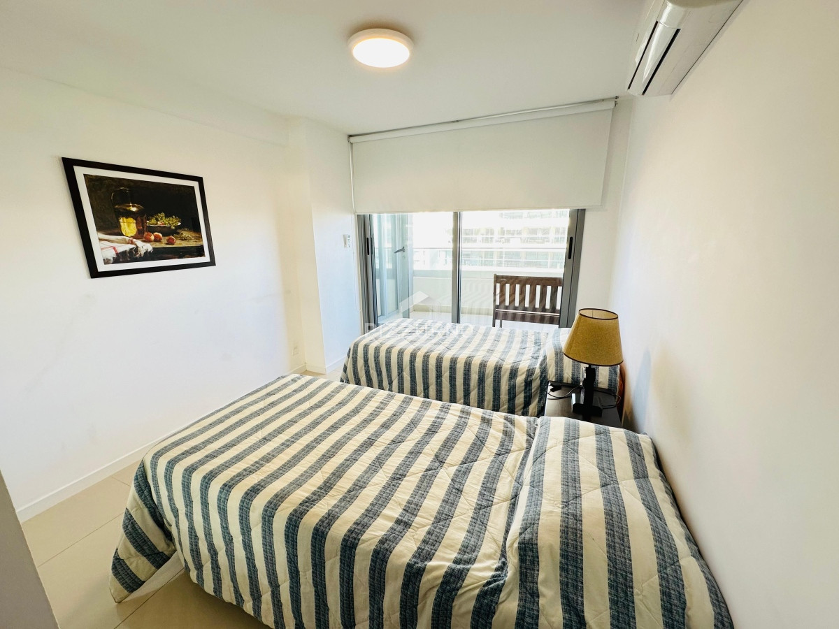 Apartamento Ref.92 - Departamento en alquiler en punta del este