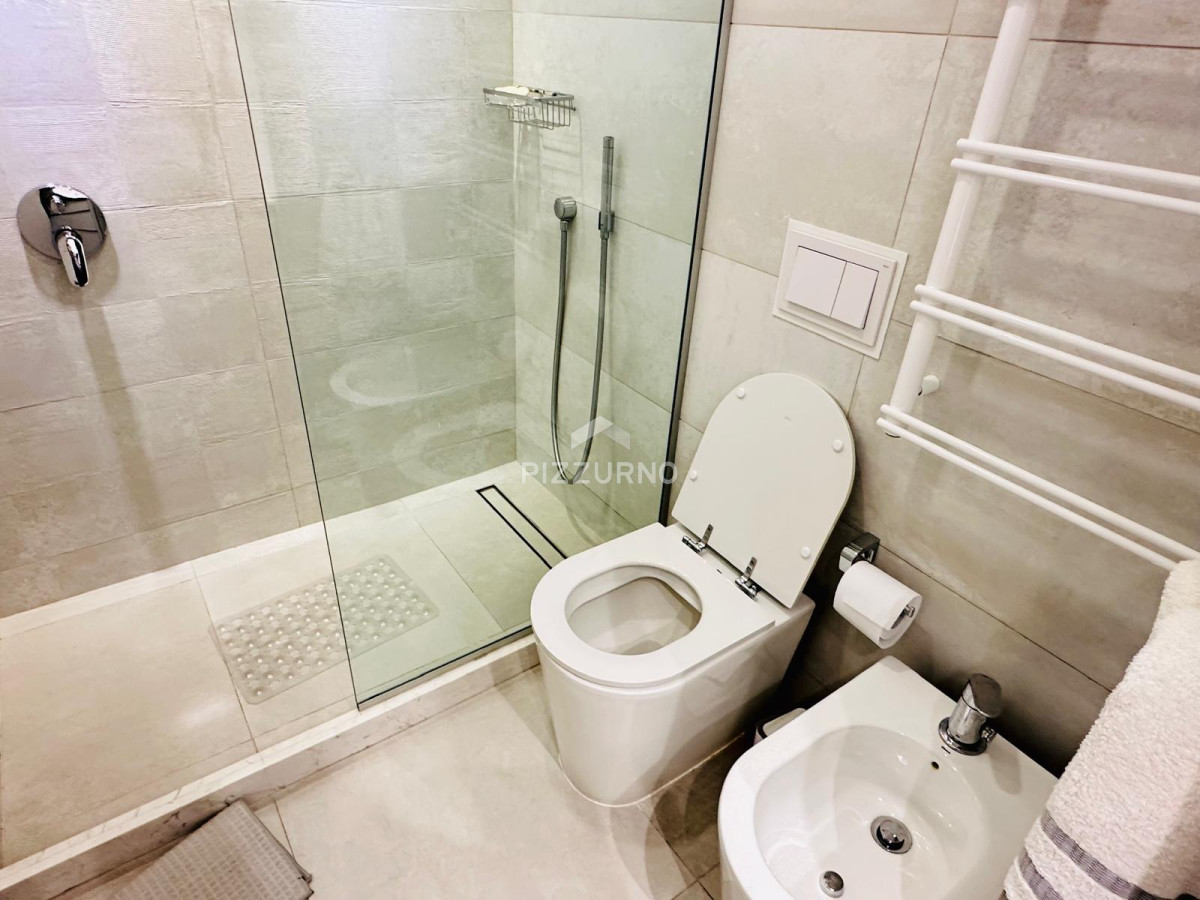 Apartamento Ref.1015 - Apartamento de tres dormitorios en alquiler, primera linea de la Mansa