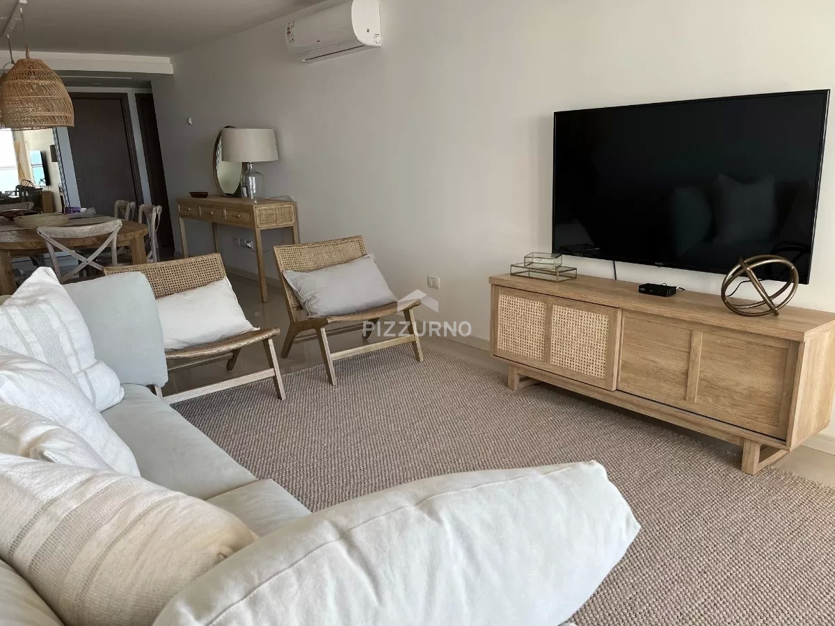 Apartamento Ref.884 - Apartamento de 2 dormitorios en alquiler, Brava
