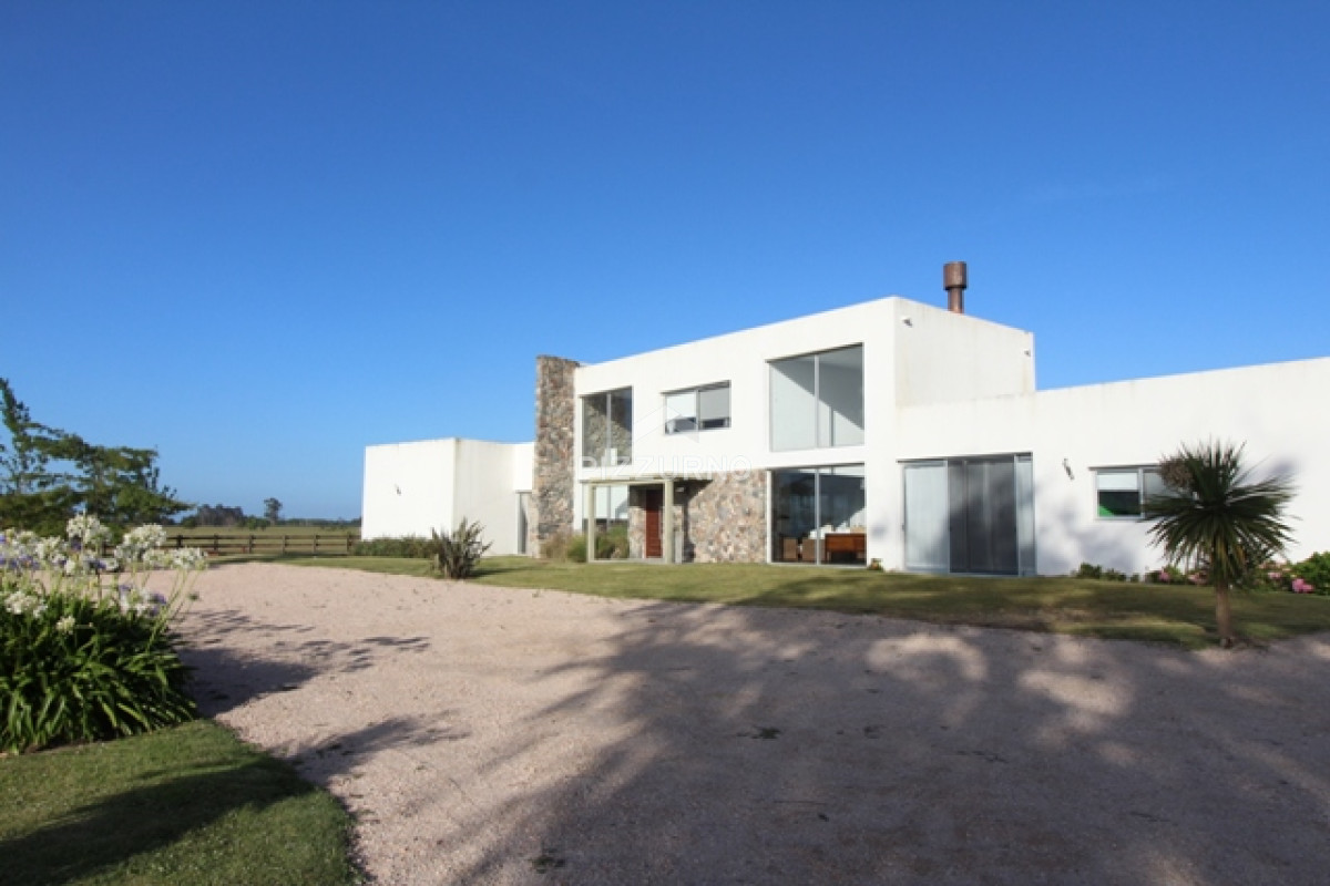 Casa Ref.217 - Casa en la bara en barrio privado alquiler temporario 