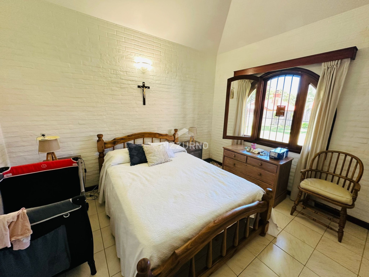 Casa Ref.934 - Hermosa casa en alquiler de 4 dormitorios en San Rafael
